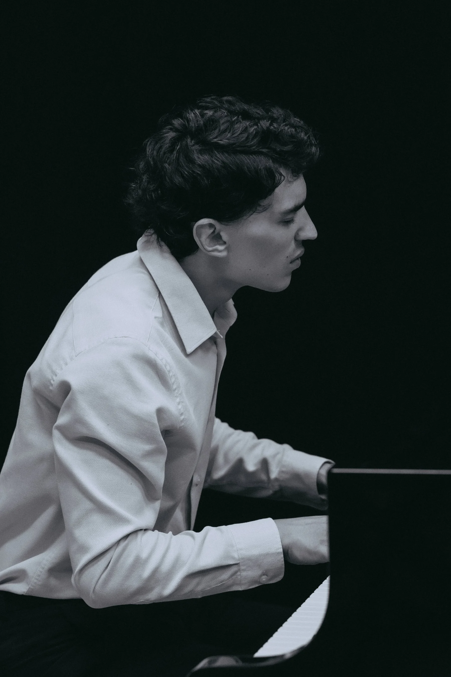 Viktor Pelepchuk am Klavier